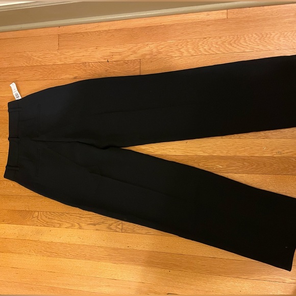 Aritzia Wilfred Effortless pant with tags - Picture 3 of 5